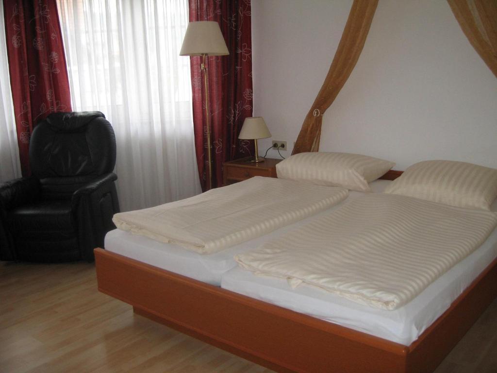 Hotel Alt-Holzhausen Bad Pyrmont Cameră foto