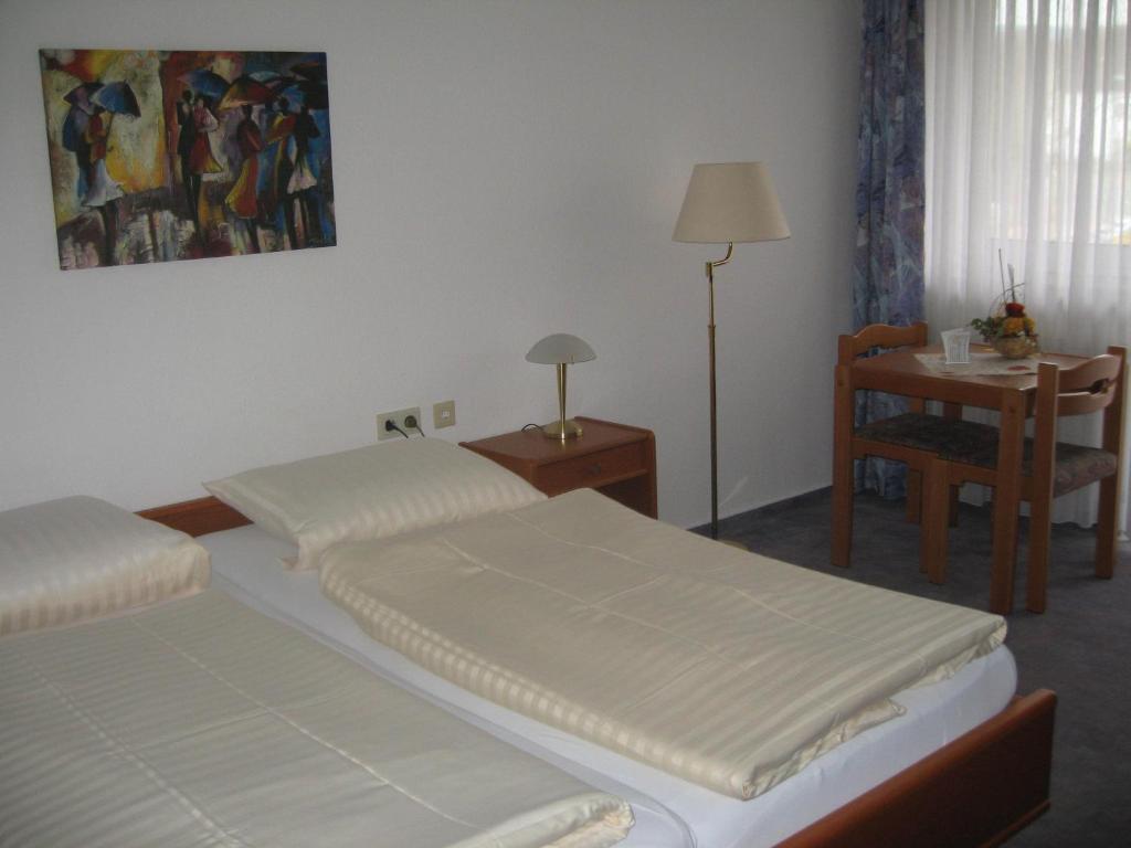 Hotel Alt-Holzhausen Bad Pyrmont Cameră foto
